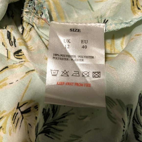 Two Piece Women’s Dress - Picture 9 of 10